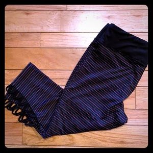 Super cute cropped workout leggings